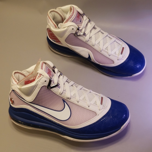 Nike LeBron Vll QS Sz 8.5 DS New in Box - Picture 7 of 7